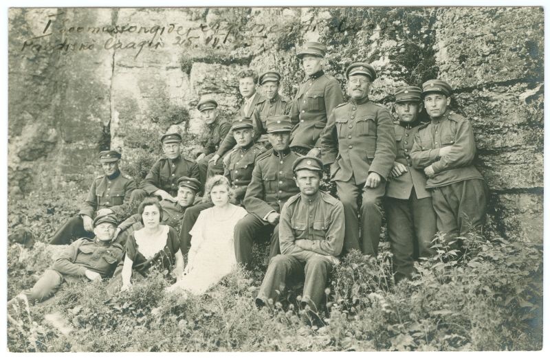 Foto. I soomusrongi rügemendi liikmed Paldiskis laagris, 25.07.1925