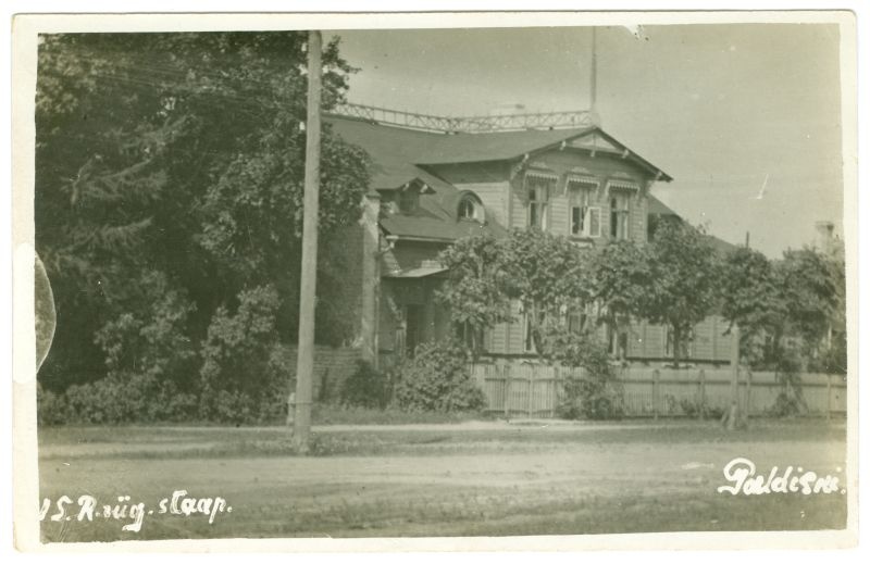 Foto. I soomusrongi rügemendi staabihoone Paldiskis. 1920ad