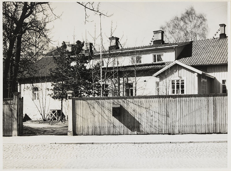 Luostarinkatu 5; ulkokuva