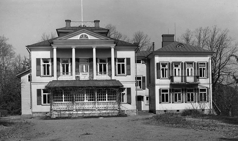 Ruissalo 121, Saaro, huvila