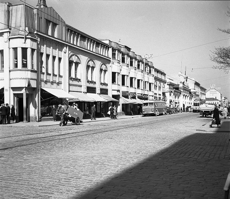 Eerikinkatu 17 - Kristiinankatu 9; ulkokuva