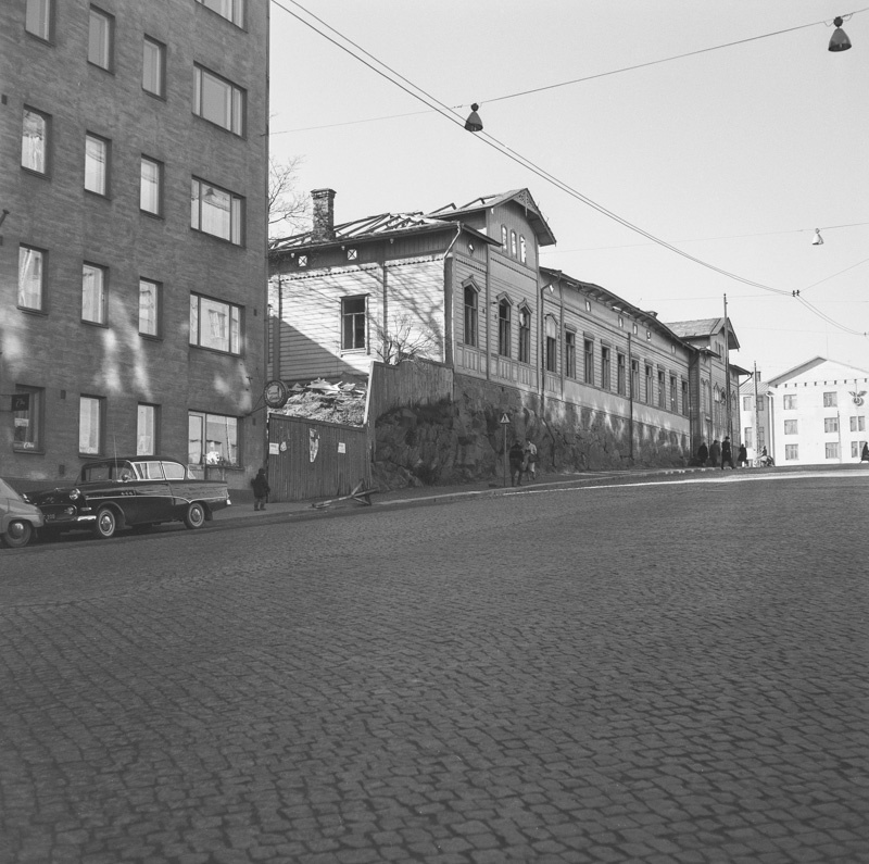 Maariankatu 2 - Aninkaistenkatu 12; ulkokuva