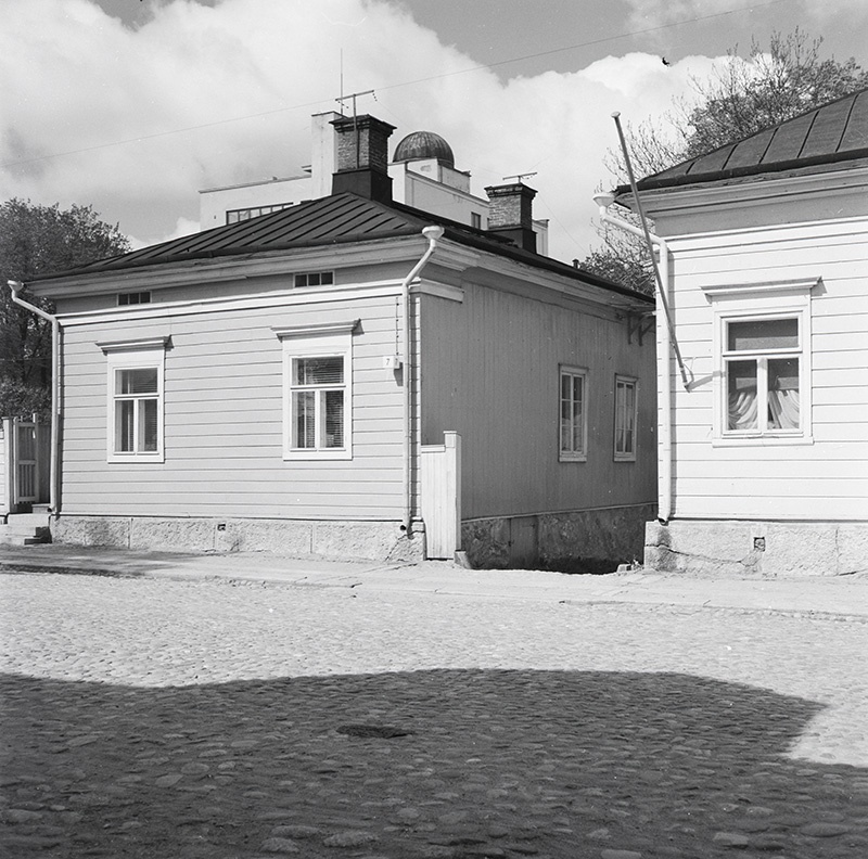 Henrikinkatu 7
