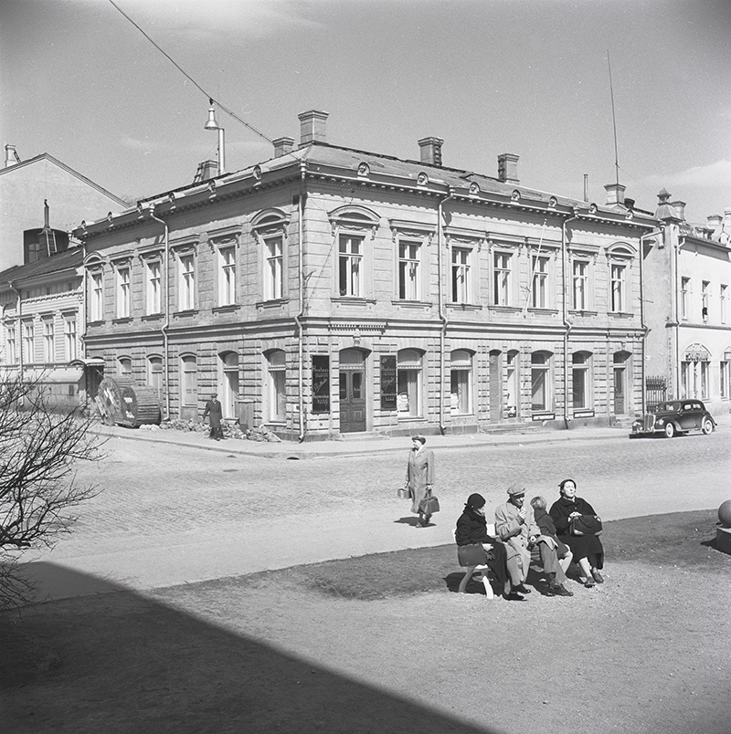 Linnankatu 3 - Brahenkatu 1