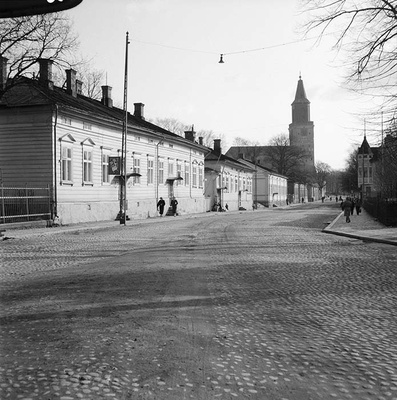 Katunäkymä Piispankadulta  duplicate photo