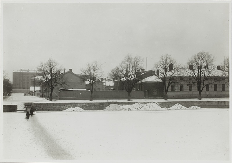 Jokirantanäkymä, Läntinen Rantakatu 25; ulkokuva