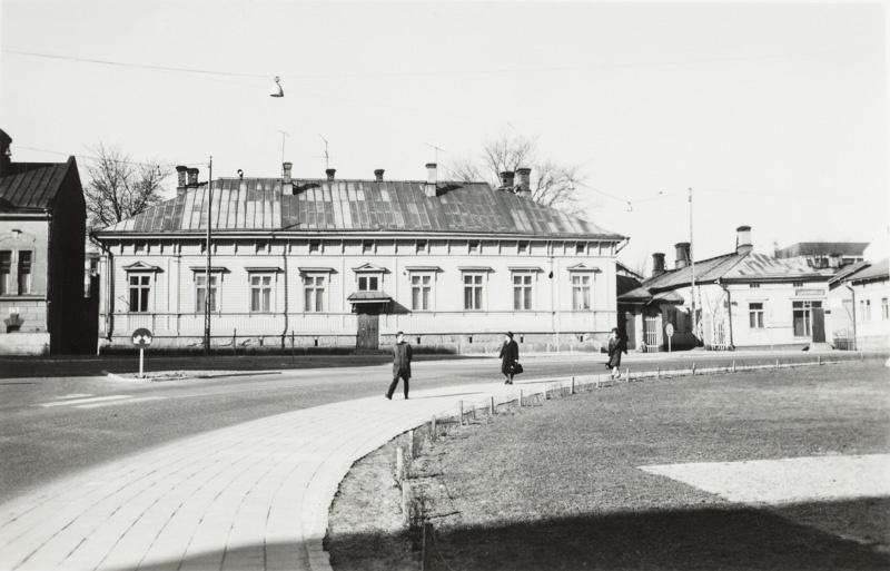 Koulukatu 10, Turku, asuinrakennus 1960-luvun puolivälissä.; yleiskuva
