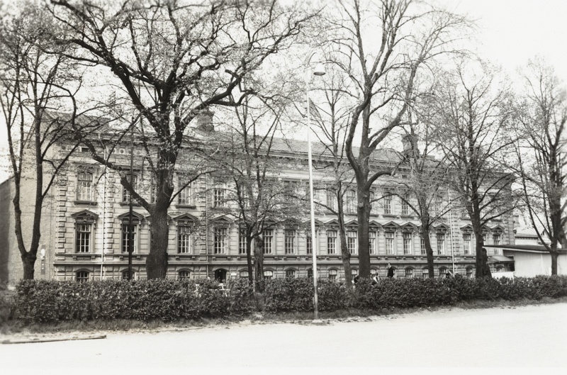 Linnankatu 43, Rakennustoimiston päärakennus keväällä 1963; yleiskuva