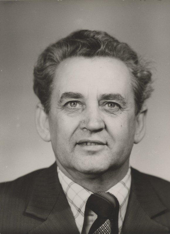 Albert Uustulnd