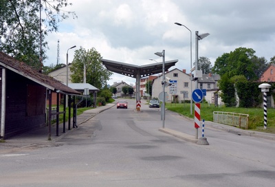 Vaade Liidu tänavalt Läti poole rephoto