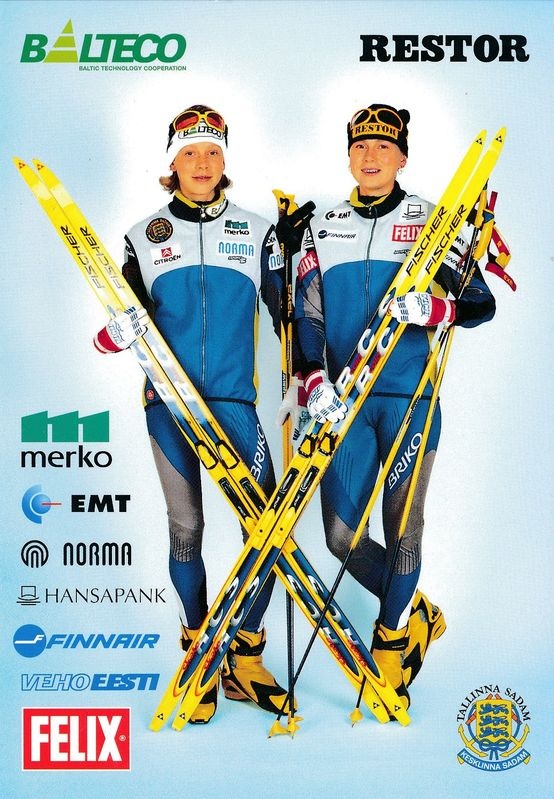 Suusatajad Katrin ja Kristina Šmigun reklaampostkaardil