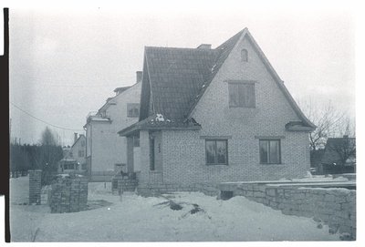 Tallinn, individuaalelamu Kloostrimetsa teel  duplicate photo