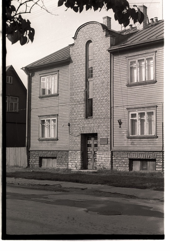 Tallinn. V. Kapi elumaja Kungla t. 21