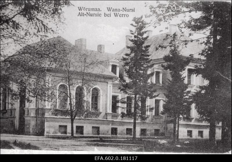 Vana-Nursi mõisa peahoone.