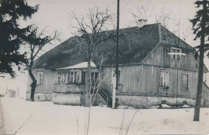 Maja Kärdlas Uuel tänaval, endine tollimaja