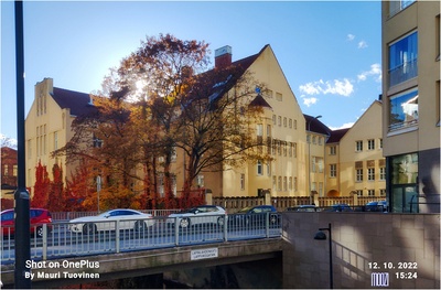 Marian sairaala Lapinlahdenkadun puolelta kuvattuna. rephoto