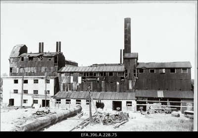 Eesti NSV Põlevkivikeemiatööstus.  duplicate photo