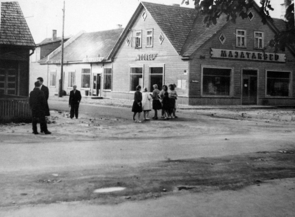 Rapla, view on Education Street