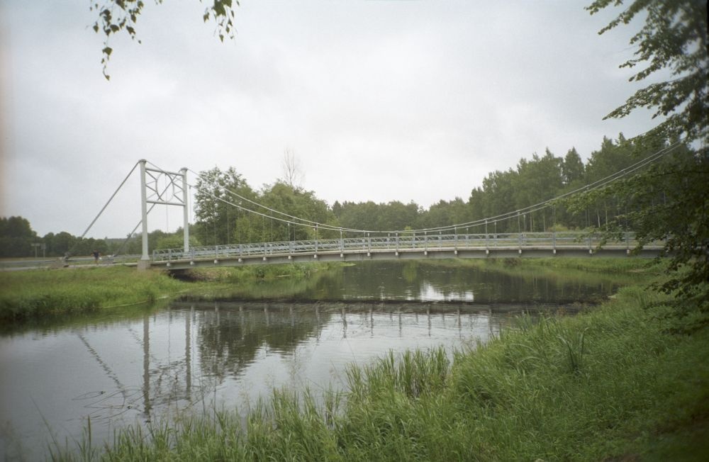 Rippsild Pärnu jõel Kurgja-Suurejõe maanteel