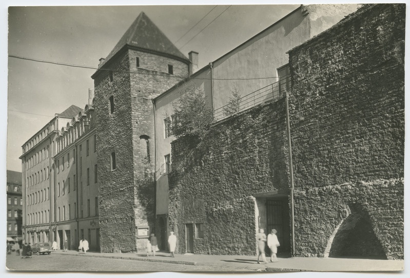 Müürivahe tänav.