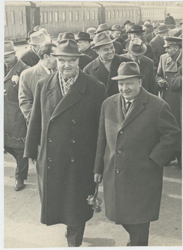 A. Müürisepp ja J. Käbin Balti jaamas.