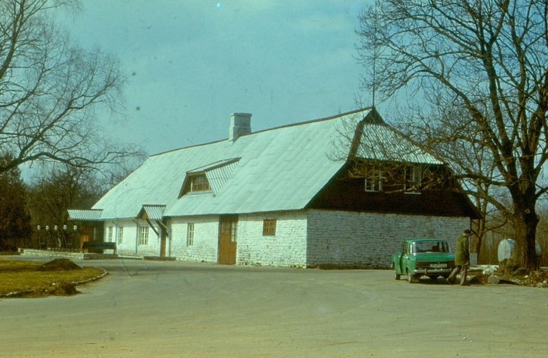 Loodna kõrts Rapla county Märjamaa municipality