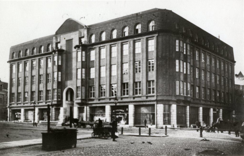 Apartment in Pärnu mnt. 10 business premises and interior courtyards, 1911-1912.