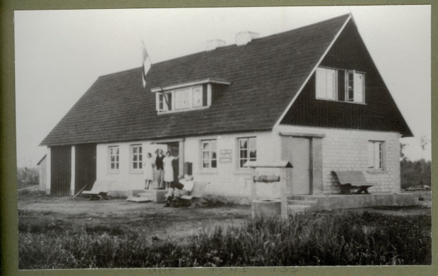 fotod Pillapalu algkool ja koolijuhataja August Põldemaa enne 1940