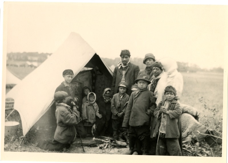 Laat Põltsamaal 1910.a. septembris. Mustlased.