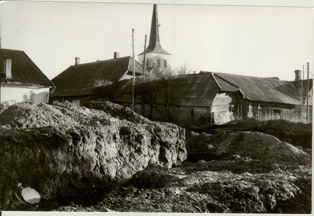 foto Paide Tallinna ja  Kitsas tänav 1986