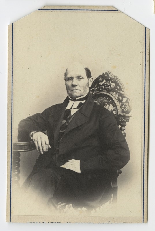 Portree: Jonas Gaven