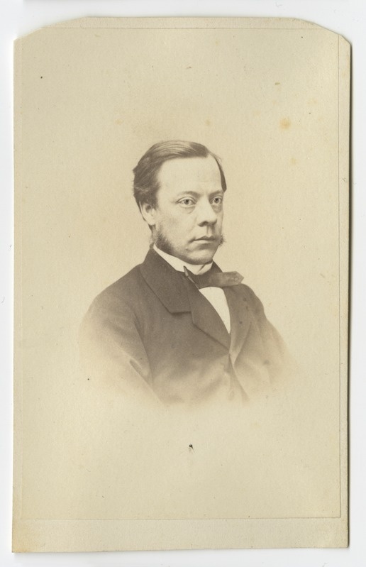 Portree: Karl Galindo