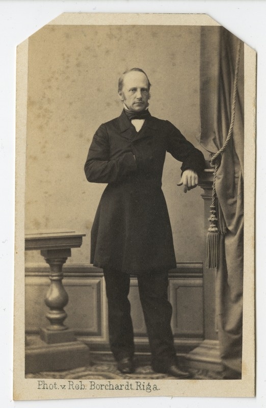 Portree: Bruno Fromhold Treu