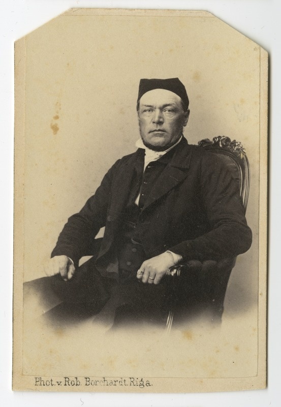 Portree: Emil Loppenowe