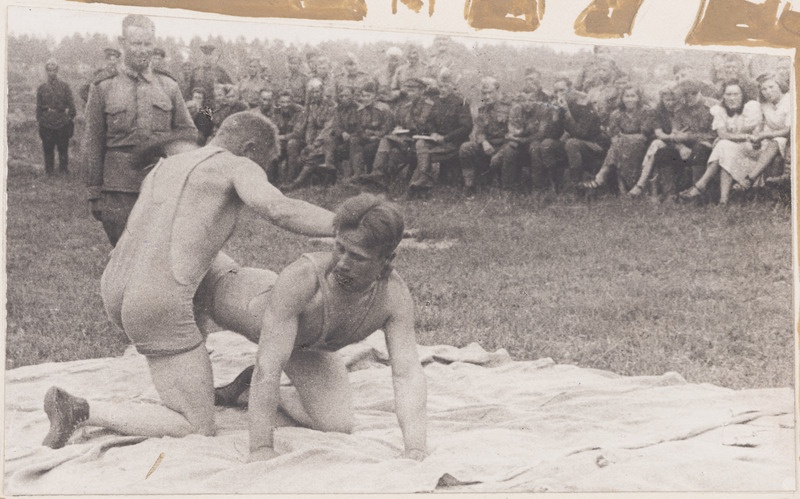 Eesti polgu maadlejate etteaste. 1943. a. suvi