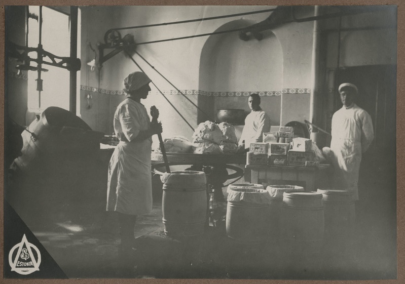 P/K "Estonia" piimaäri ja piimatööstuse meierei
