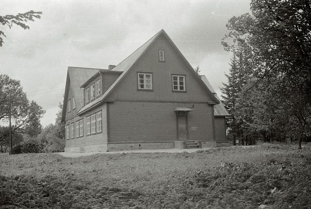 Jõõpre School House in Pärnu County Audru County in Jõõpre village