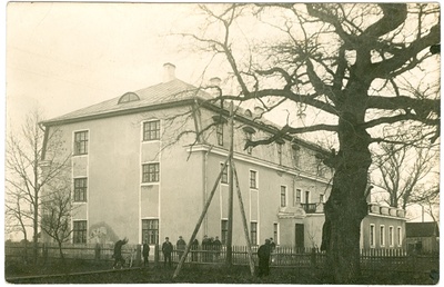 Foto. Läänemaa Õpetajate Seminar. Internaat. 1928.a.  similar photo