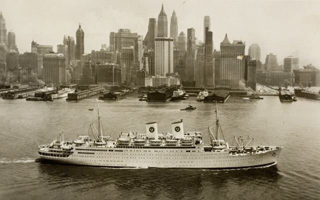 Rootsist Ameerikasse viinud laev Gripsholm New Yorgis.