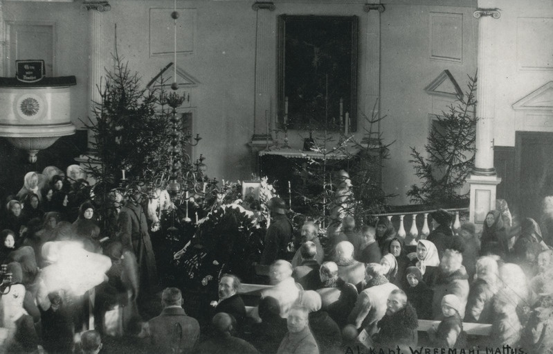 Foto.Alamkapten Freemanni matused Võru kirikus 27.märtsil 1919.aastal.Jaan Niiluse foto.