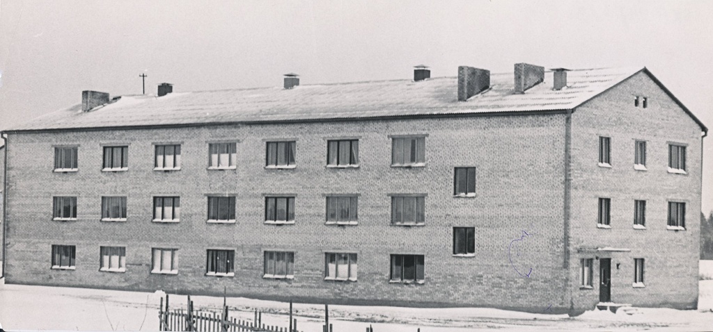 Foto. Väimela NST ühiselamu nr. 3  1963.aastal.