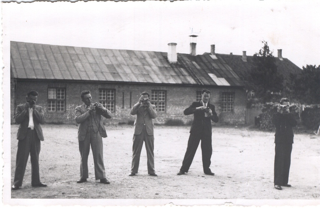 Fotoalbum.Foto  fotograafid pildistamas 1920.aastatel.