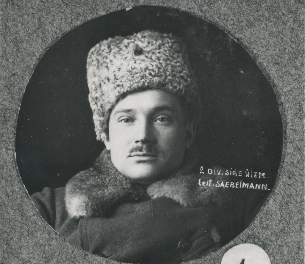 Foto. Saebelmann, Harri - 2. jalaväerügemendi ja 2. diviisi sideülem 1919.a.(Vabadusrist I/3). Jaan Niiluse foto.