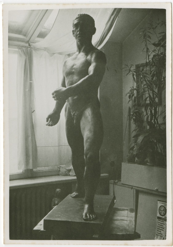 Herman Halliste skulptuur "Külvaja"