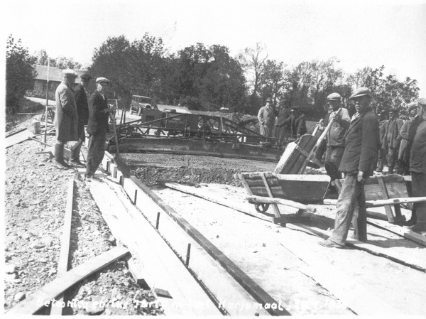 Foto Tsementbetoontee ehitus Harjumaal