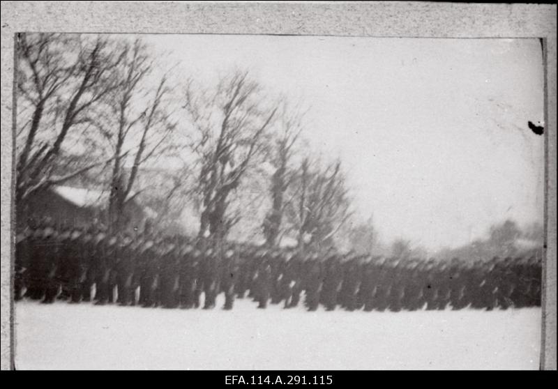 Mereväe I aastapäeva 21.dets.1919.a. puhul kingitud album. Vambola, Lembitu, Lennuk, väiksemad laevad, nende meeskonnad.