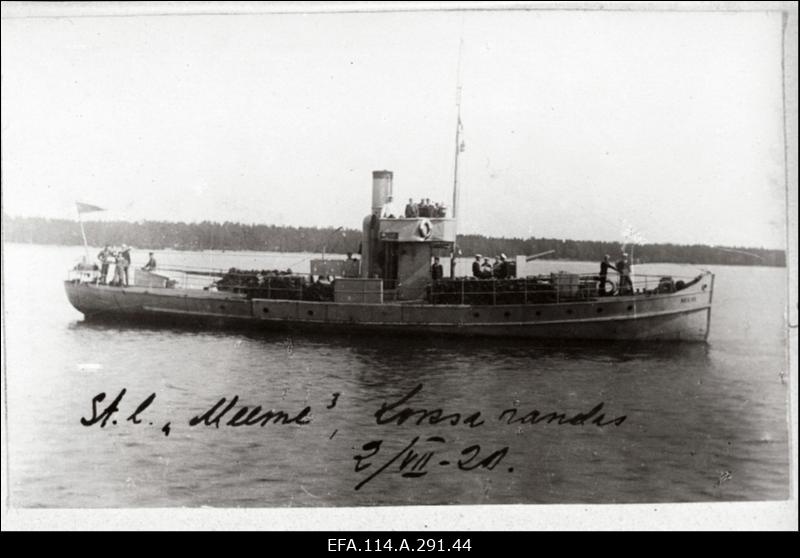 Mereväe I aastapäeva 21.dets.1919.a. puhul kingitud album. Vambola, Lembitu, Lennuk, väiksemad laevad, nende meeskonnad.