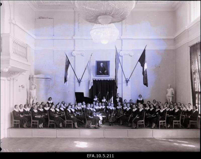 Tallinna kommertskooli orkester.