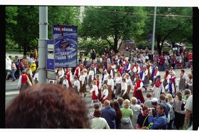 XXIII laulupeo ja XVI tantsupeo rongkäik Tallinnas  similar photo