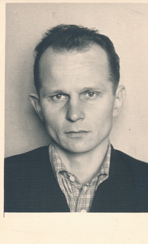 Kohtla kombinaadi töölise Robert Songi portree